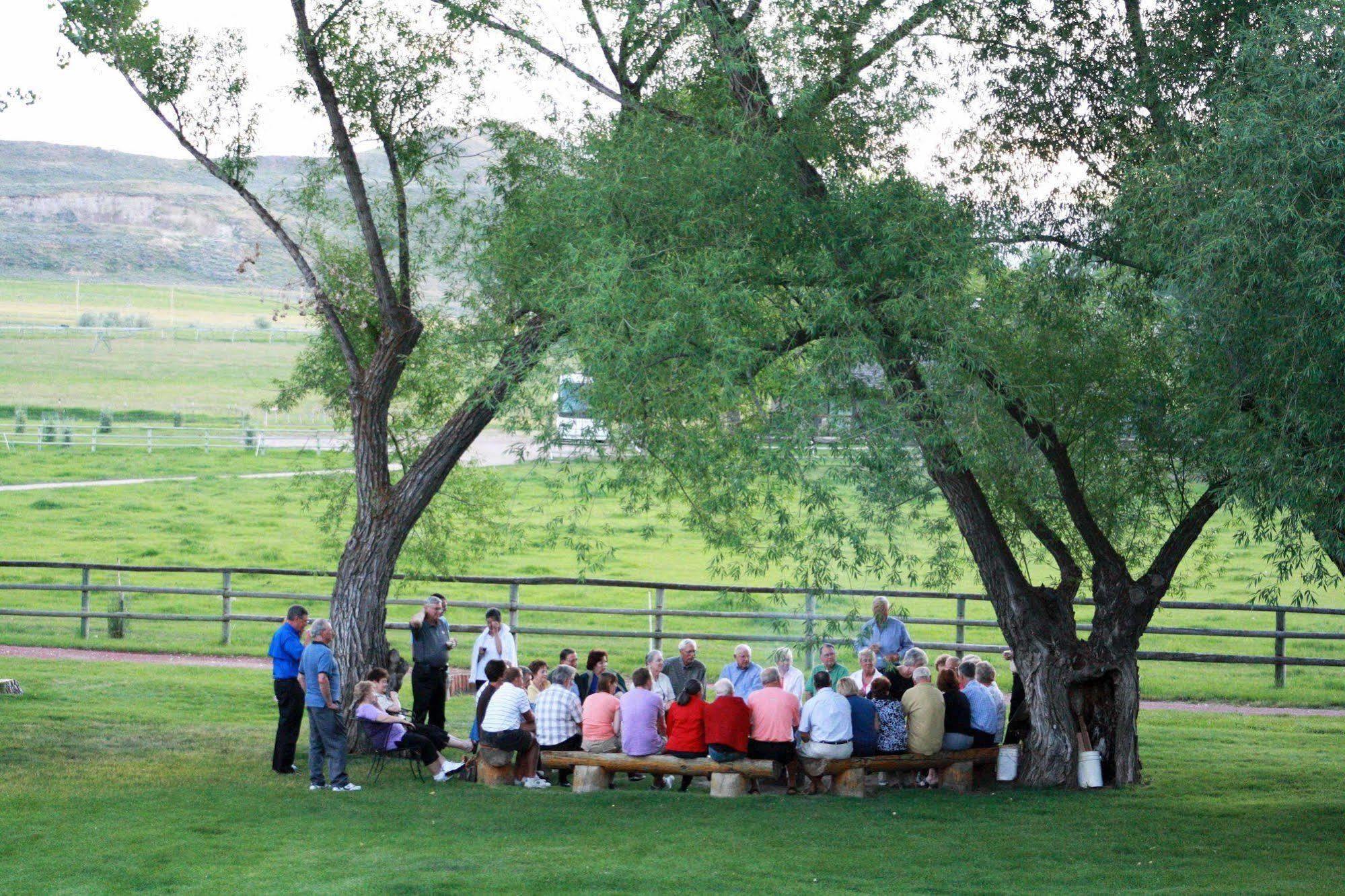 The Ranch At Ucross Hotel Exterior foto